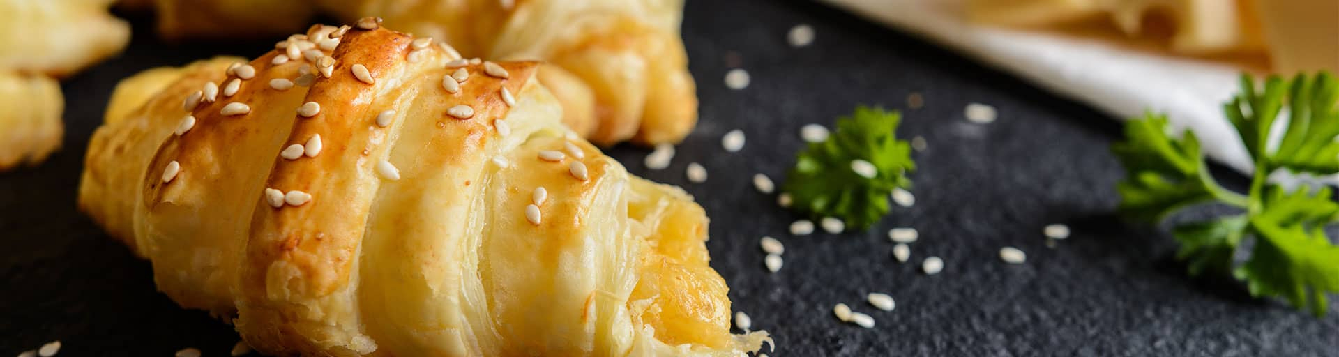 Рогалики с ветчиной и сыром